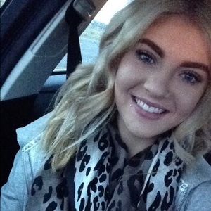 Meet your Posher, Kelsey